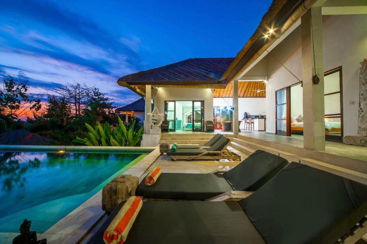 Villa Michiko Uluwatu Exterior foto