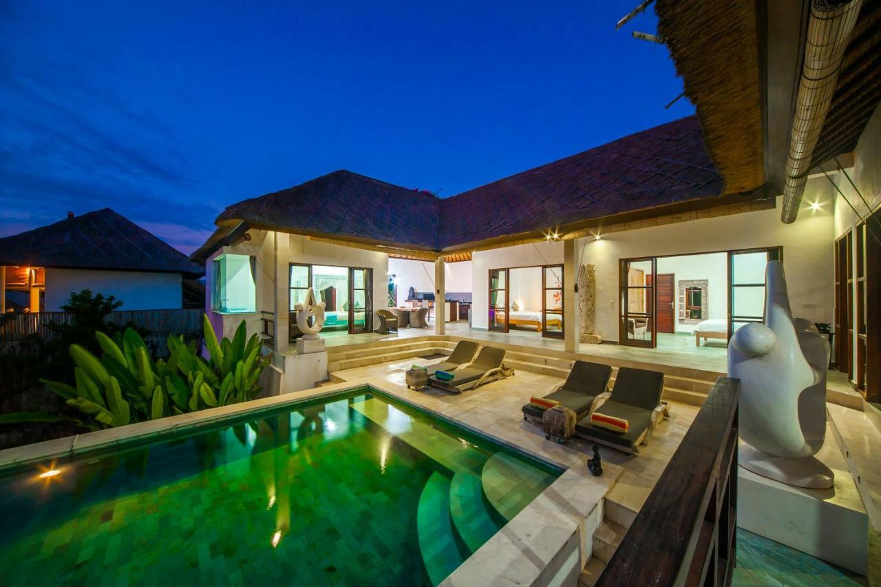 Villa Michiko Uluwatu Exterior foto